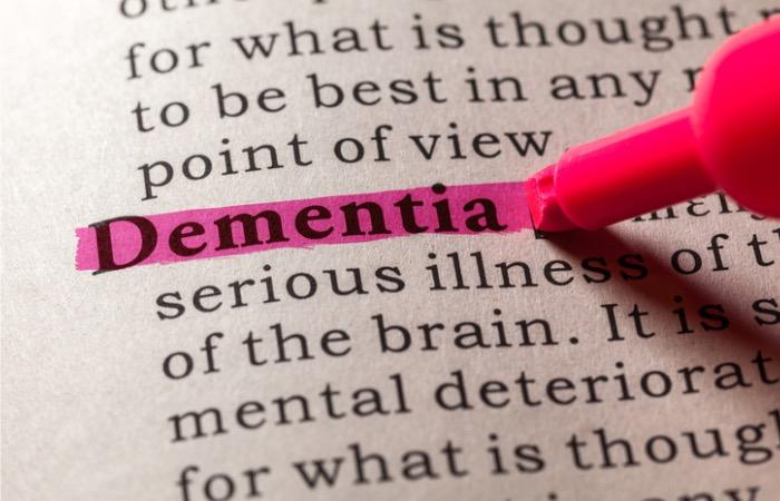 Démences : les premiers signes apparaissent plus tard et elles durent moins longtemps 