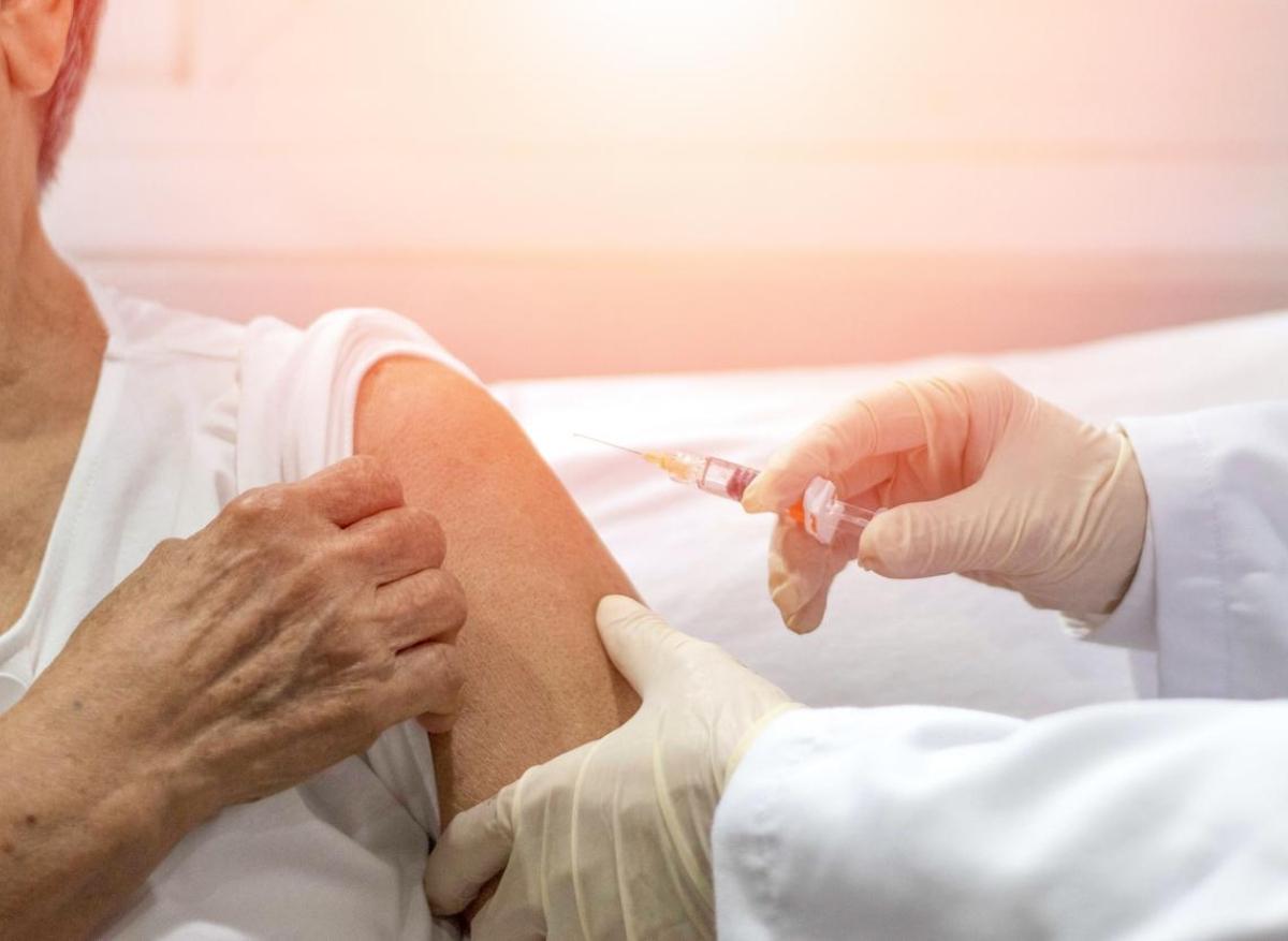 Zona : le vaccin recombinant remboursé à 65% pour les personnes à risque