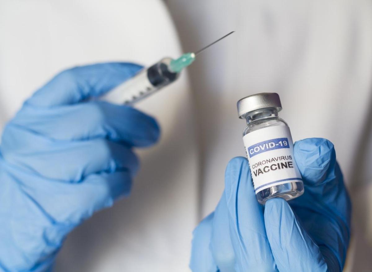 Vaccins Covid-19 : l’ANSM (re)confirme qu'ils sont sûrs