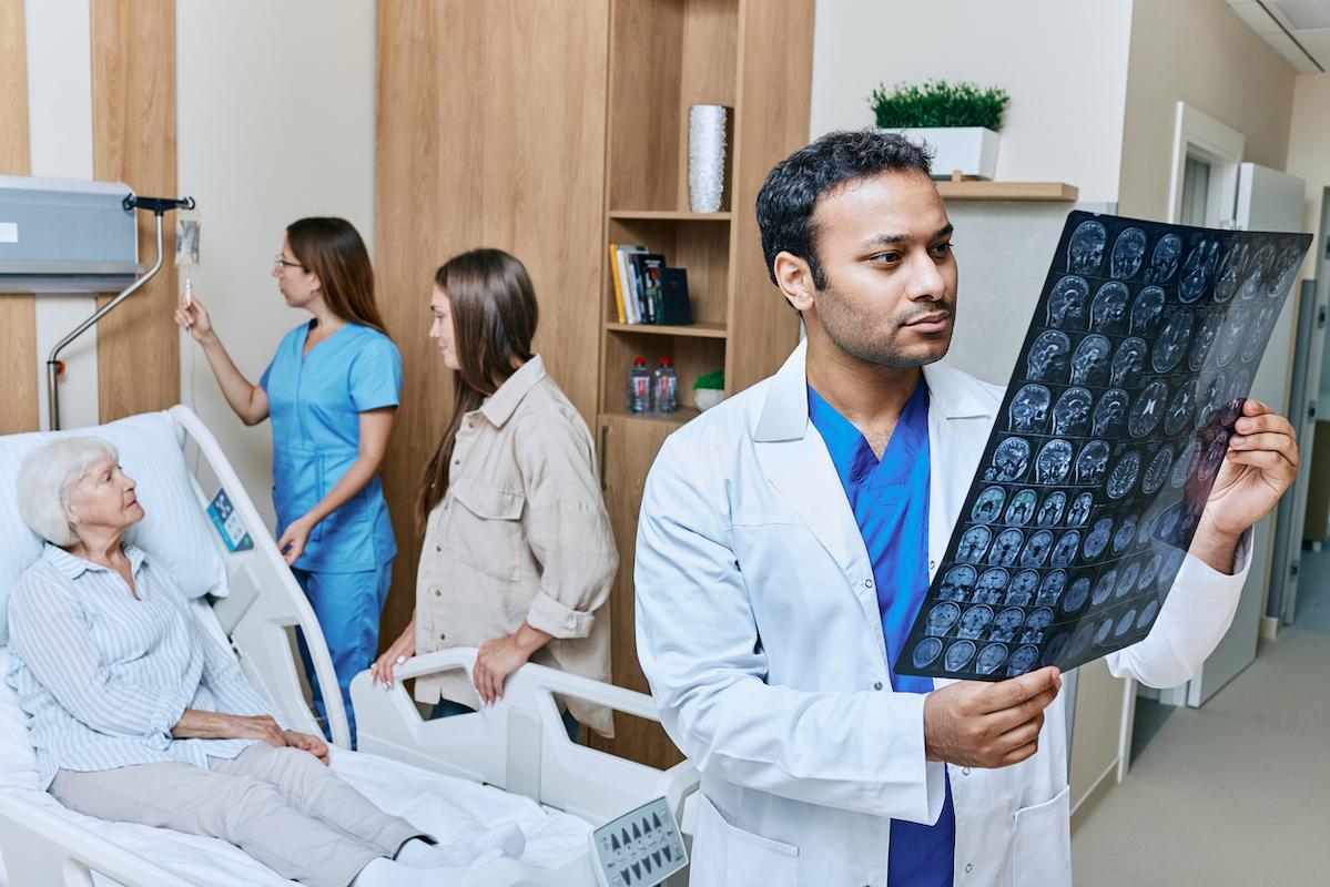 AVC ischémique sur fibrillation atriale : pas besoin d’attendre pour anticoaguler 