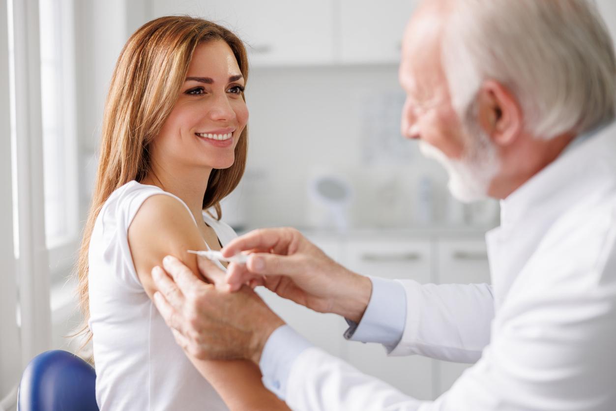 Vaccination et cycle menstruel : des modifications pas exclusives de celle contre la Covid-19