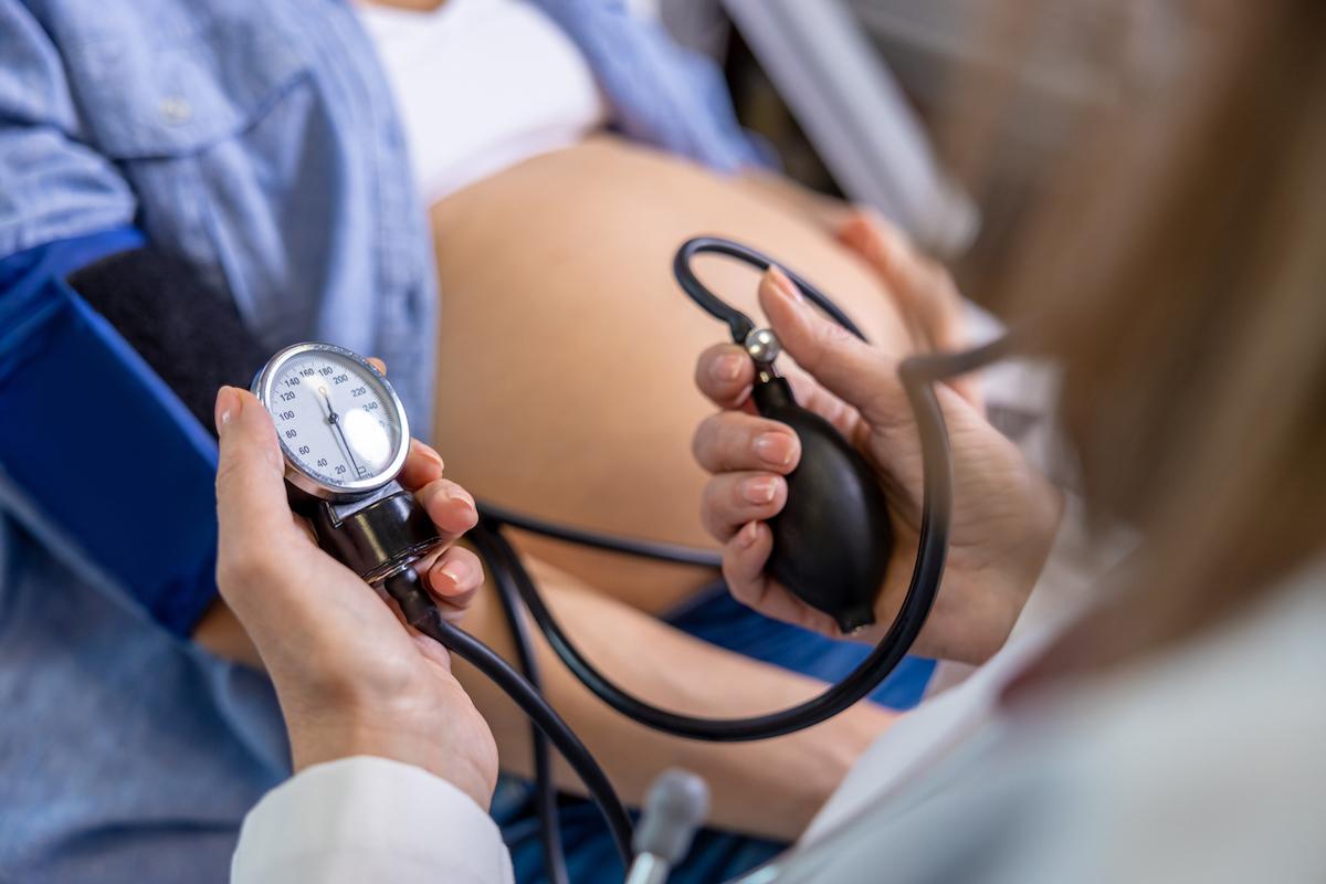 HTA ou diabète de la grossesse : le suivi cardiovasculaire en postpartum est indispensable