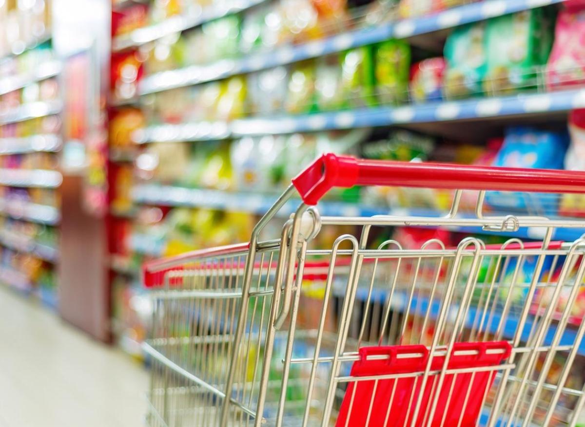 Risques génotoxiques des aliments : l'UE interdit les arômes de fumée