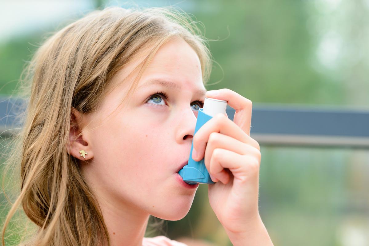 Asthme sévère : rémission clinique dans au moins 3 cas sur 10 sous biothérapie
