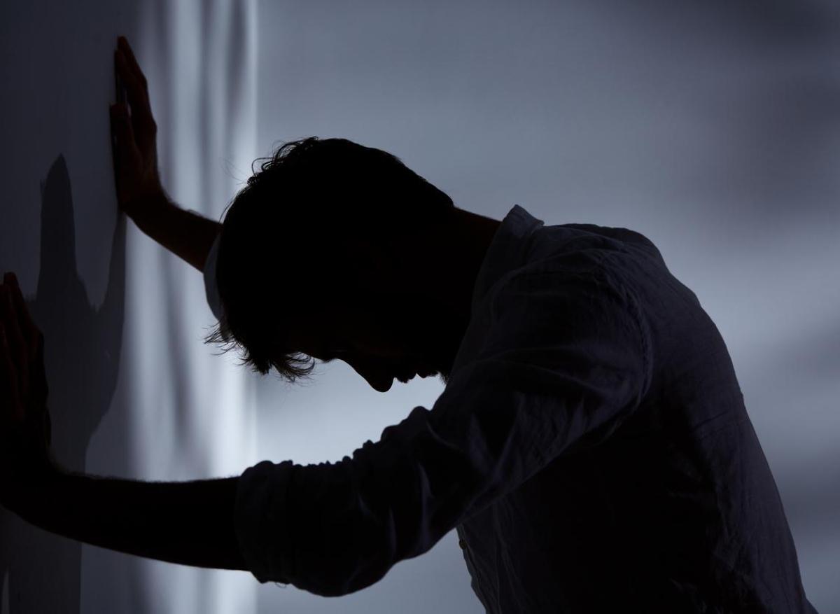 Maladie de Parkinson : l’anxiété après 50 ans doublerait le risque