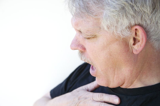Asthme : quelle place pour les médicaments anti-éosinophiles ?